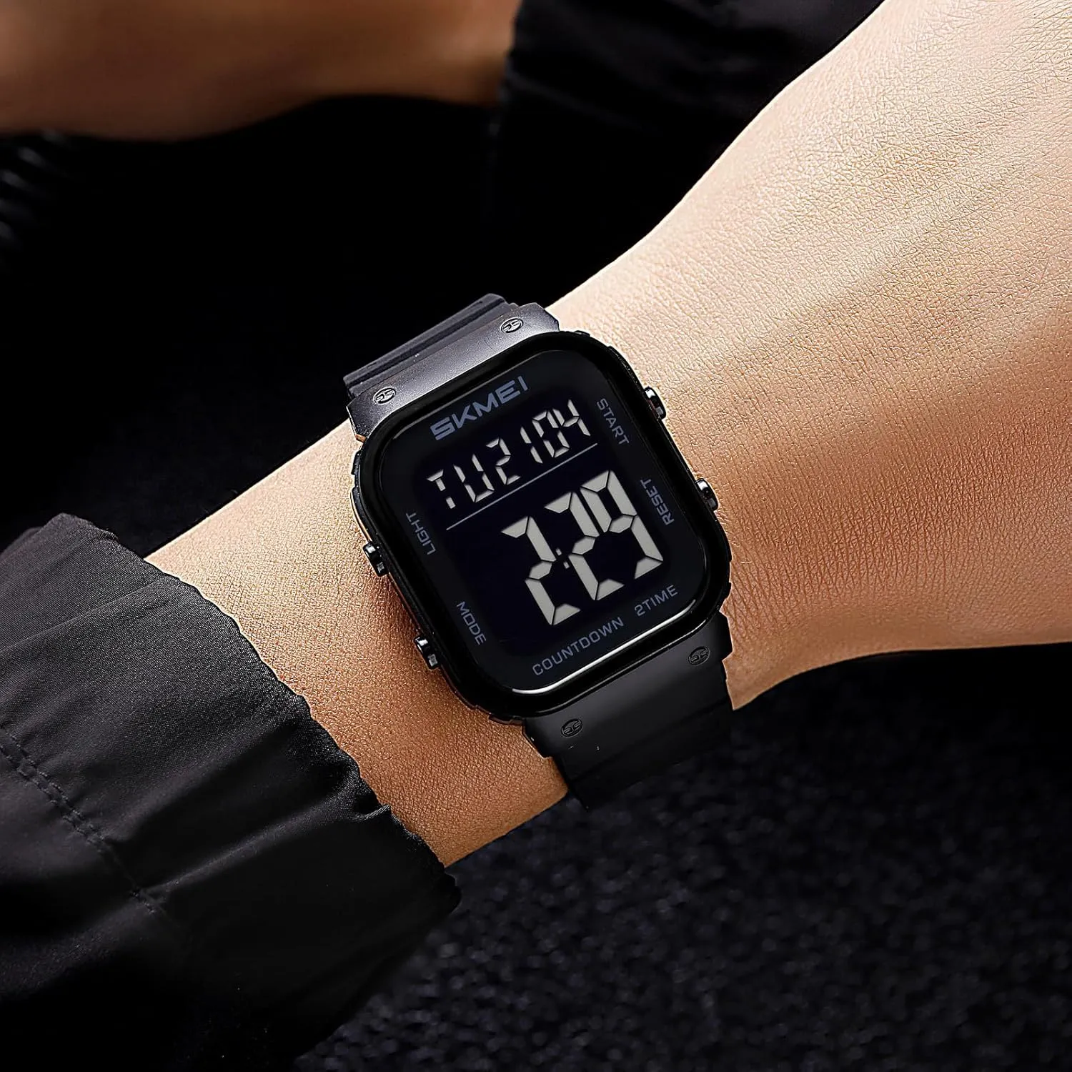 Candy routine patent osprey dependent curriculum pretension Color Silicone Strap with LED Backlight/Chrono/Alarm/Date FANMIS Classic Square Face Unisex Digital Watch Multifunction Outdoor Sport Casual Waterproof Big Numbers Stopwatch 