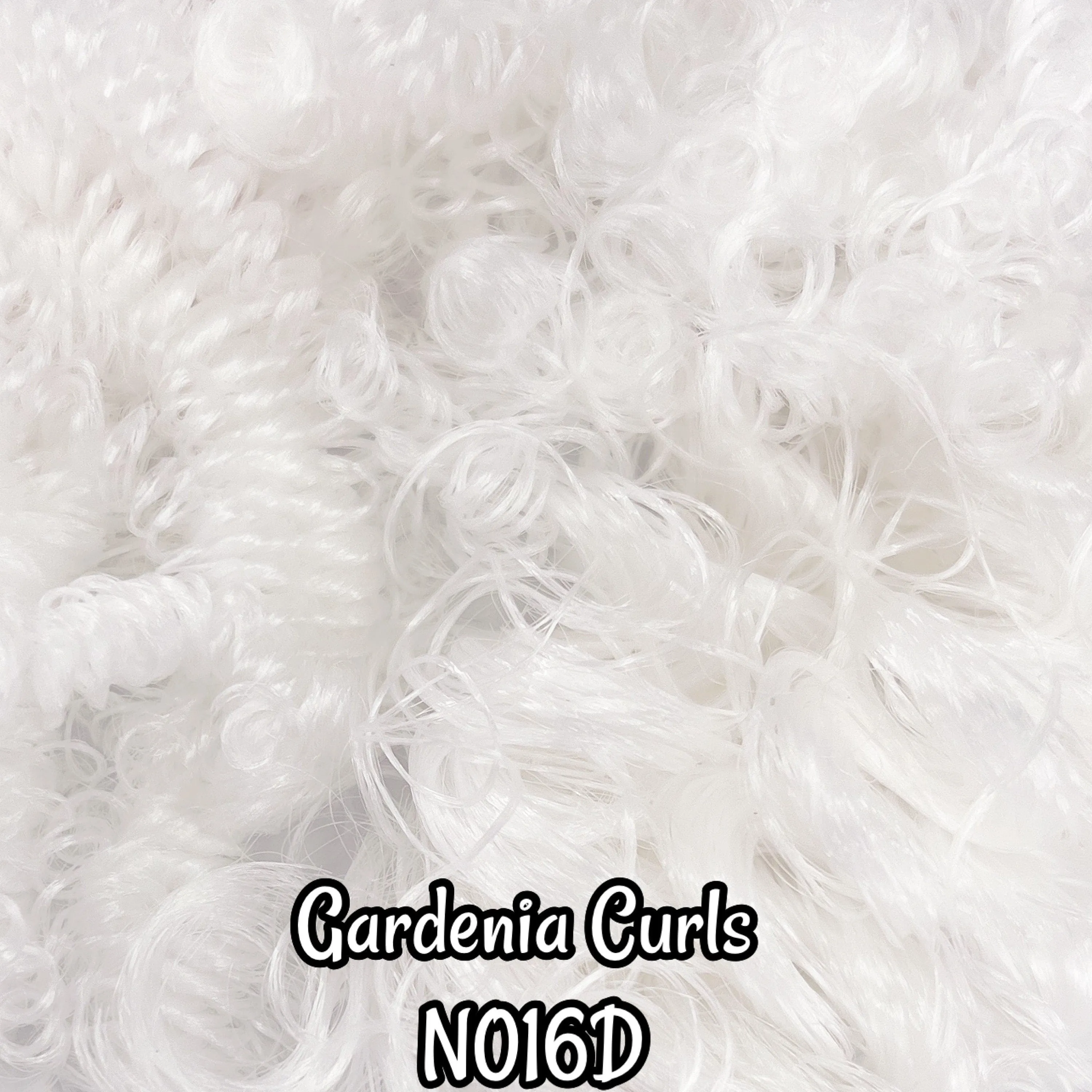 DG Curly Nylon Gardenia 20mm N016DM 1oz/28g 36in/92cm white Doll Hair