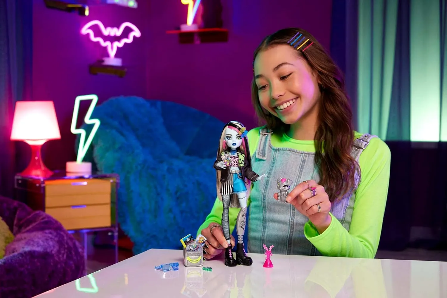in Denim Jacket and Shorts, Includes Pet Dog Watzie and Accessories Like a informant jay playful clench Backpack, Snack and Notebook Monster High Frankie Stein Doll 