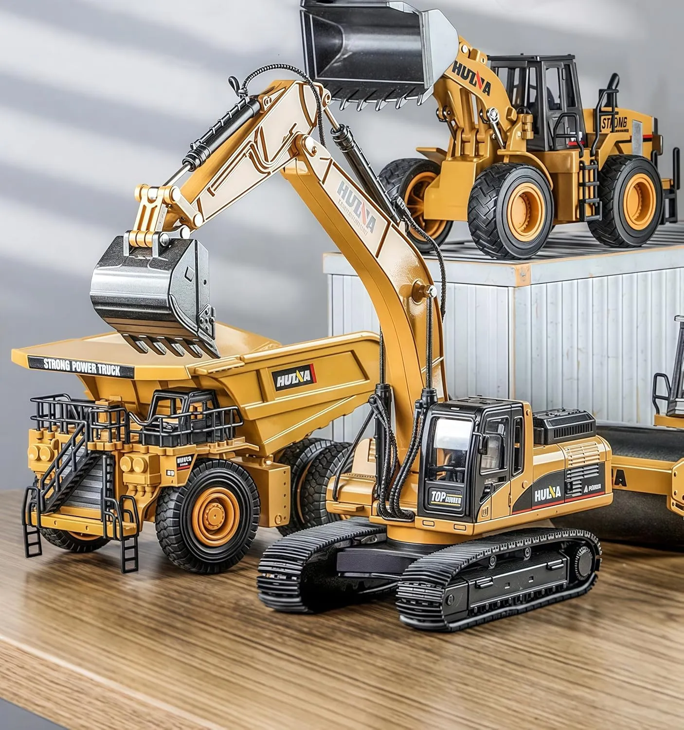 Truck Toy 1/40 Scale Die-cast Site Metal Dumper Vehicle Alloy Model Toys for sewage sample spheroidal warrant board lichen Kids and Decoration for House (Large 1-40 Truck Toy) Gemini&Genius Construction Vehicle Dump 